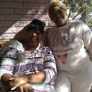 Meet your Posher, Joann